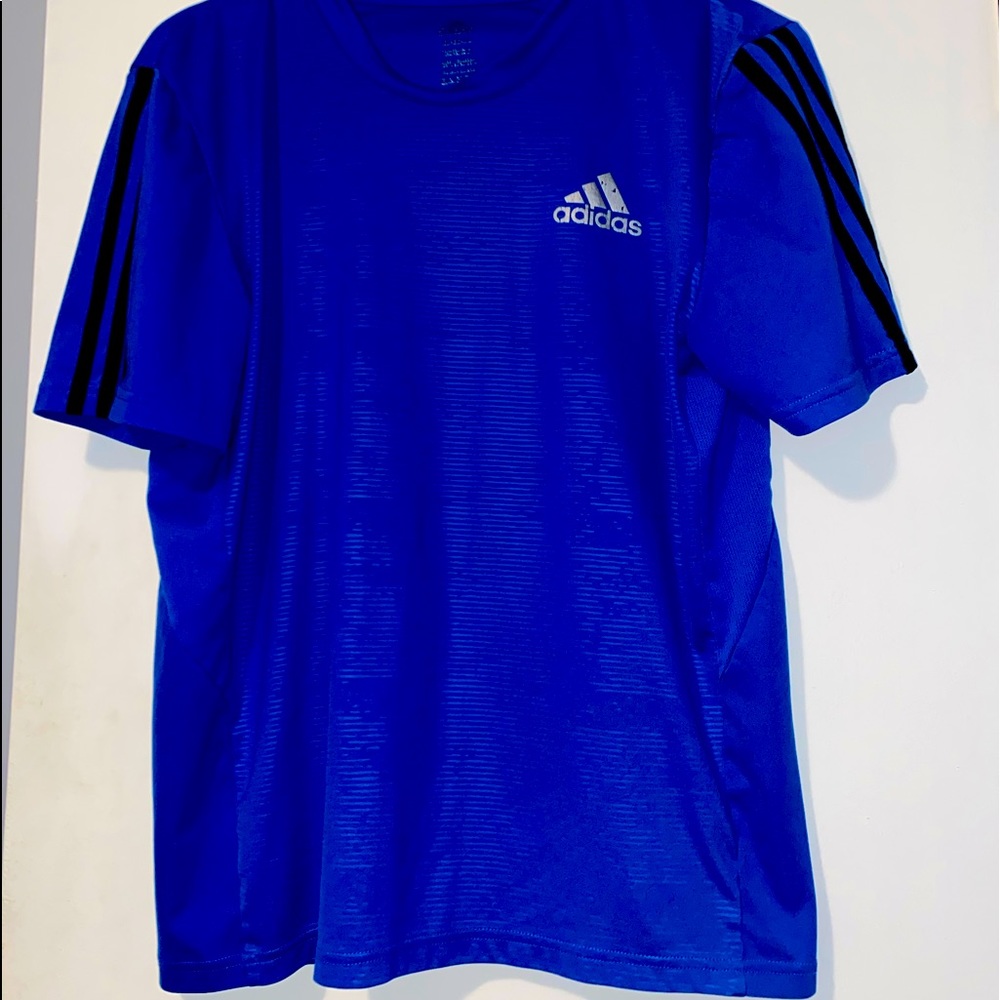 Adidas blue short sleeve t-shirt men’s M